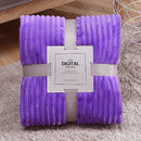 CozyStripe – Premium Korallenfleece-Decke in edler Ripp-Optik