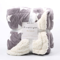 NordicWarm – Premium Lammfell-Kuscheldecke (Doppellagig & Extrawarm)