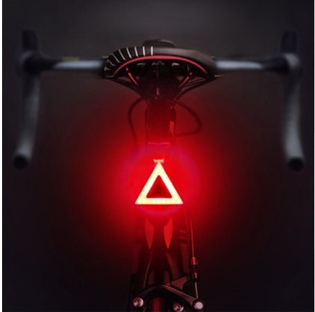 SafeMarker Pro – Ultrakompaktes COB-LED Sicherheitslicht (USB / Klettverschluss)