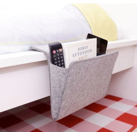 BedSide Pocket – Minimalistischer Bett-Organizer aus Filz