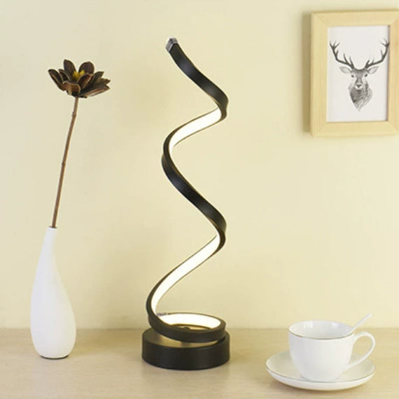 AuraDesk – Elegante Design-Tischlampe (45cm, Metall-Finish)