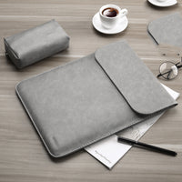VelvetTouch – Ultra-Weiche Laptop-Hülle aus Mikro-Samt (Sleeve)