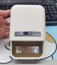 LabelPro B21 – Tragbarer Bluetooth Etikettendrucker im Retro-Look (Tintenlos)